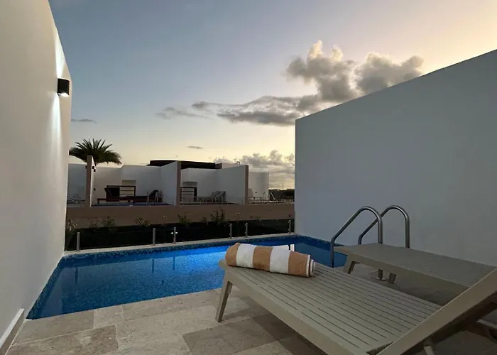 Menesse Bed and breakfast 4*