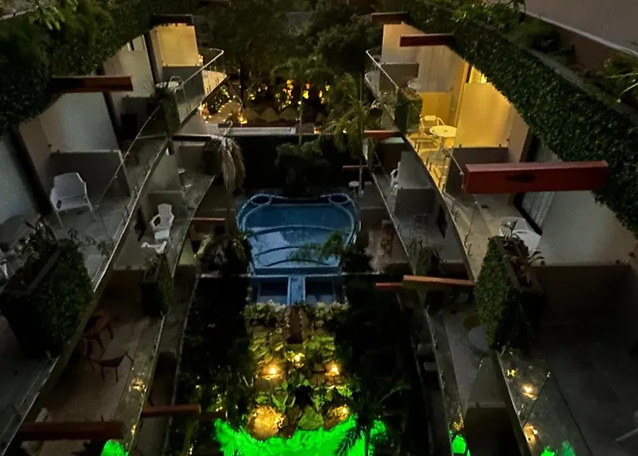 Bed and breakfast Menesse 4*